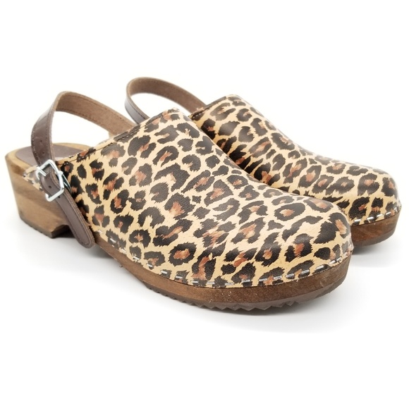 Hanna Andersson Leopard Print Wooden Clogs Sz 11 - Picture 1 of 7